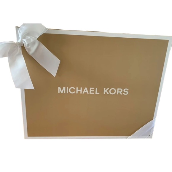 Michael Kors Handbags - XLarge Michael Kors Gift Box